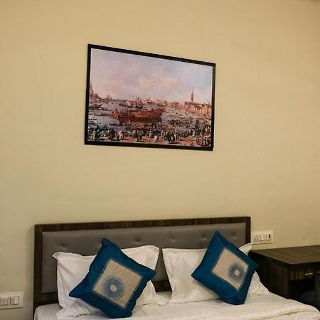 Hotel Vrc Mumbai Exterior photo