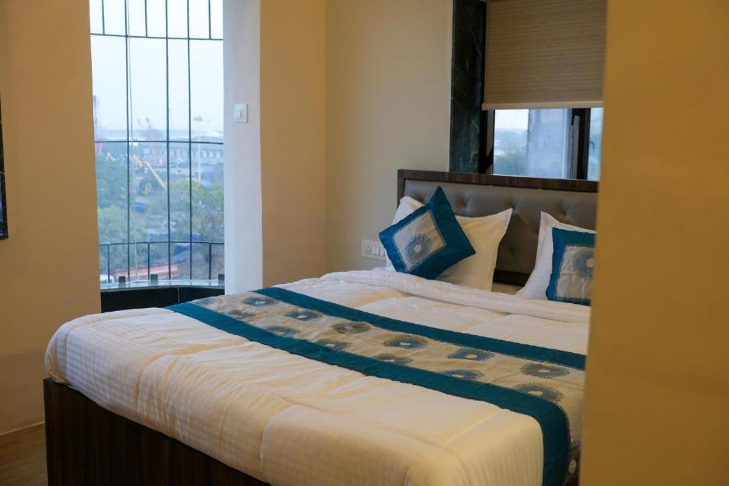 Hotel Vrc Mumbai Exterior photo